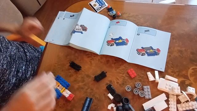 Lego City 60239  Автомобиль полицейского патруля