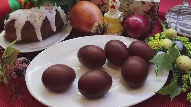 Секрет идеальных пасхальных яиц! Луковая шелуха творит чудеса