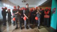 Пашут, пашут неустанно работяги Казахстана!