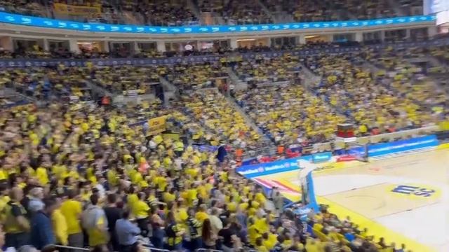 Fenerbahçe tribünlerinden "F*ck u Sloukas!" tezahüratları