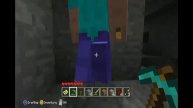 Minecraft co-op Quick Rinse - Fighting Creepers with cake