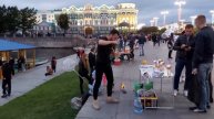Кальян в стакане в центре города/лето 2020