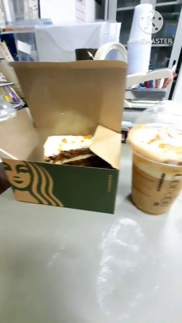 Starbucks Coffee and Carrot cake |#foodlover |#shorts |#shortsyoutube |#shortvideo |#shortsfeed