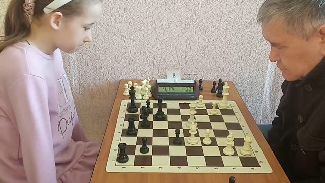 №20. Кдырбаев Сакен - Фролова Любовь, 23 октября 2021 года (рапид 6+5)