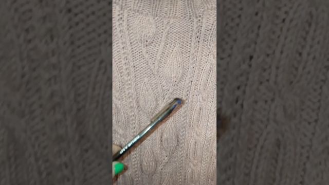 свитер спицами 