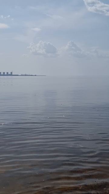 Финский залив🌞
Санкт-Петербург, 19.04.2025.
+24° за бортом 😏