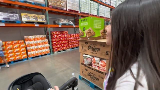 ОБЗОР НА COSTCO НАШИМИ ГЛАЗАМИ / СМЕЁМСЯ И ДАЁМ СОВЕТЫ🇺🇸😋#costco #америка #сестры