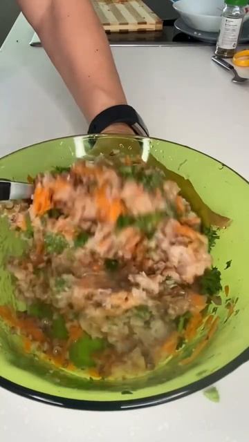Диетические котлеты из гречки и курицы