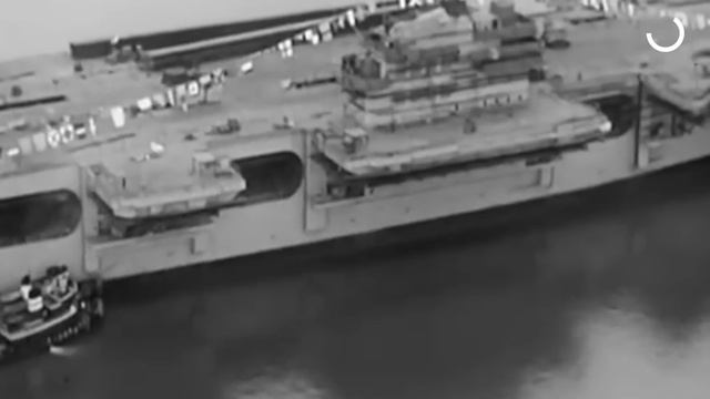 US NAVY Dumped BILLION $ Aircraft Carrier INTO OCEAN: What Happened 18 Years Later WILL Shock You!