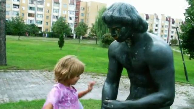 Galka and man.MOV