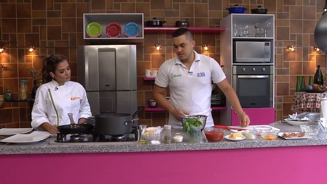 Pasta Fresca Con Salsa Carbonara Y Pomodoro - Tele VID