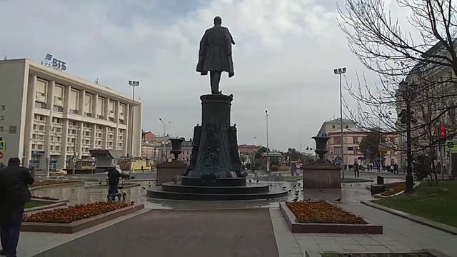 How to wash the monument to engineer Shukhov