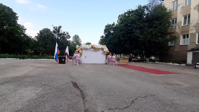 МОРОЖЕНОЕ  Манго маракуйя/ Танец бабочек/ \семья Сиротенко