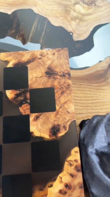 Шахматы из дерева и эпоксидной смолы a2inhome.ru #шахматы #chess #epoxy #epoxyideas #epoxywood