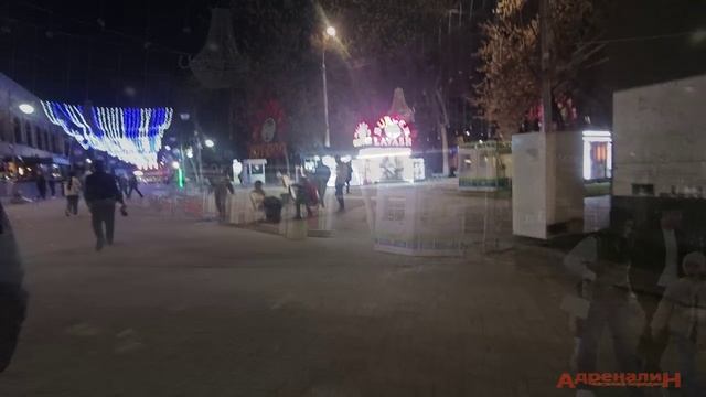 Пешеходный бродвей Ташкента