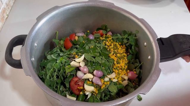 Moringa soup || Drumsticks leaves soup || Healthy soup recipe #share #viral #trending