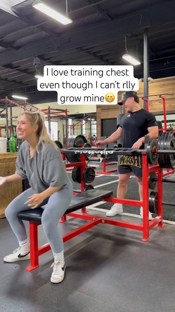 Not all bottom heavy😅#girlswholift #gym #shortsfeed #fitness #gymlover