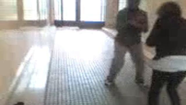 PasHa Vs ToNy eN mOde DekaL ChINoiS