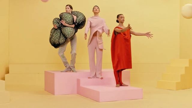 Raise The Barre By Agnes Lloyd- Platt for Twin magazine