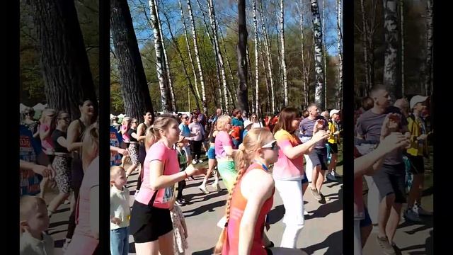Эстафета 5×4,2 км. Весна. Тула. Центральный парк. Разминка. 20/04/2025.10:45.