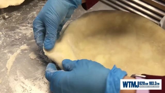 Pumpkin Pie Palooza: Secrets on Milwaukee bakery Honey Pie and its Thanksgiving pies