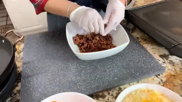 Sábado de Gloria: Burritos ahogados en salsa