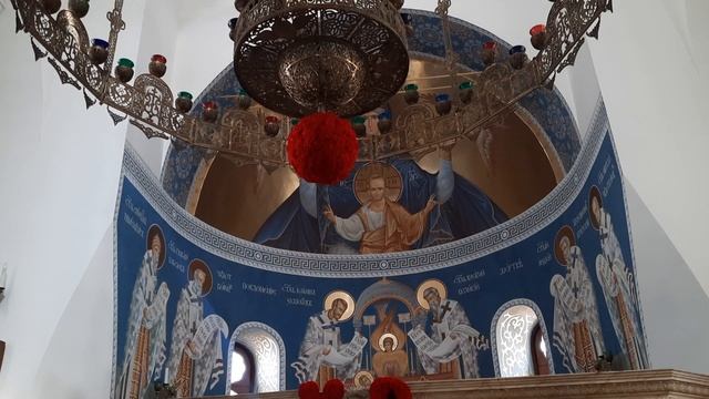 Со Светлой и Радостной Пасхой!