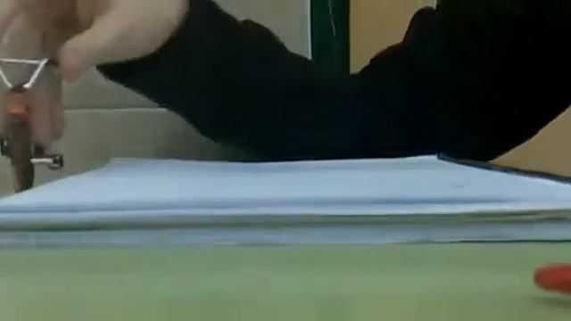 Finger BMX Flick Trick