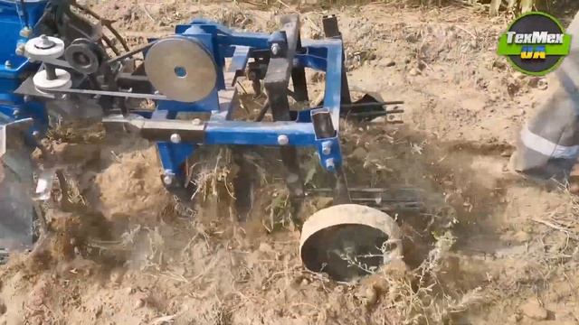 Удосконалена полтавська картоплекопалка до мотоблока копає картоплю