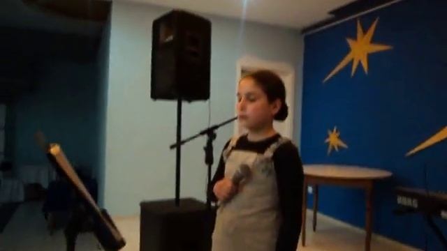mariamis ,,,,kviteli potlebi,,,