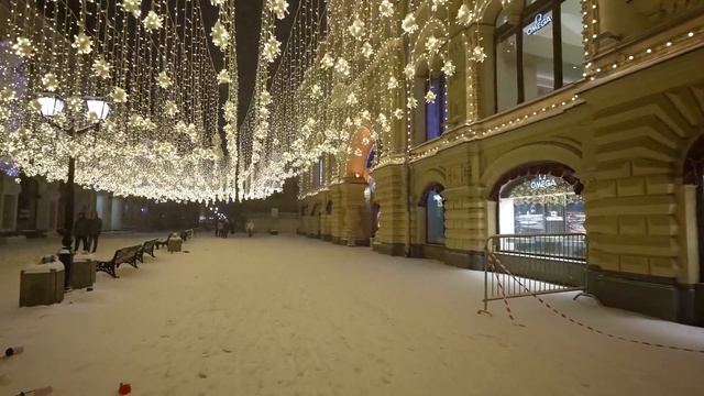 Снегопад в Москве. Ночная прогулка по центру города