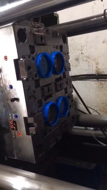 milk powder can lid mold（крышка банка для молочного порошка）