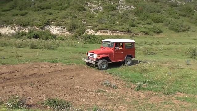 4x4 Hard:Su per il Canalone assassino!