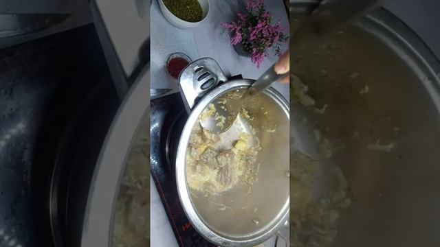 Маш пен Күріш сорпа. Сорпасы қою. Аузашарға тойымды ас