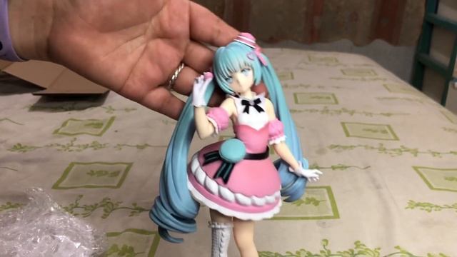 HATSUNE MIKU EXC∞D CREATIVE FIGURE SWEET SWEETS -MACARON
