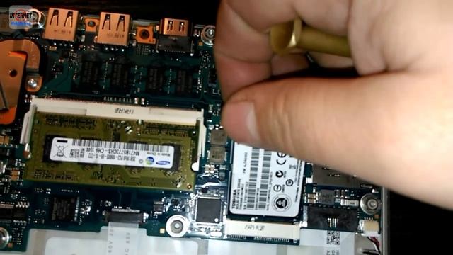 Open Toshiba Portege Z830-10D Ultrabook - SSD - RAM - BATTERY - BIOS