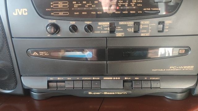 JVC PC- W 222 super bass horn. Кассетная магнитола.