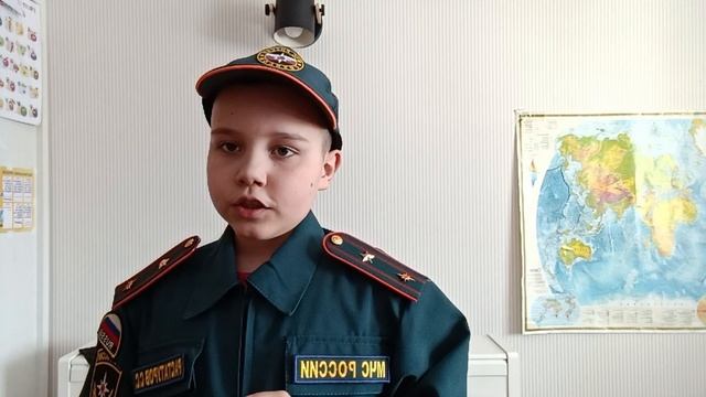 Рассказываю про наши погоны и звания.