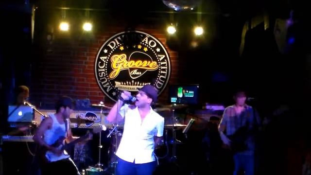 Bruno Márcio e Os Bilionários - Gorilla