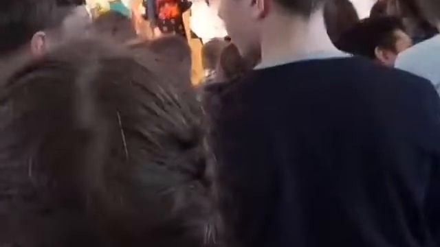 Праздник макарунов в школе!!! ХОР!!! ПОЁМ НА ФРАНЦУЗКОМ!!!