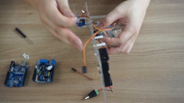 ARBOT1 Arduino robot arm smart car assembly