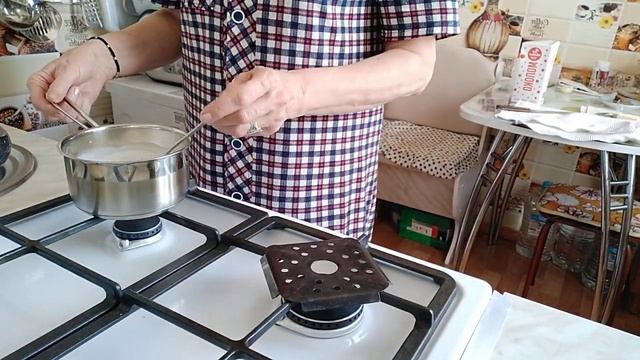 МАННАЯ КАША НА ЗАВТРАК.