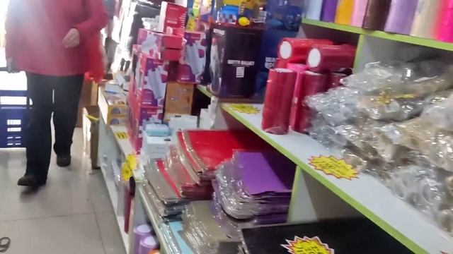 COMPRANDO COSAS PAL 18 DE SEPTIEMBRE/ Barrio Meiggs, Santiago de Chile