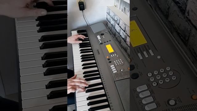Полина Гагарина Спектакль окончен piano