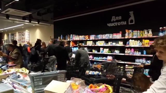 День скидок в АТБ. Очереди в Запорожье