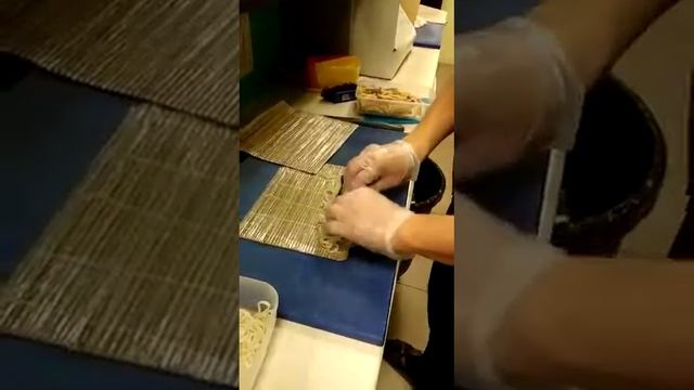 Суши из лапша)))))))))