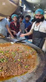 Street food. Лаваш с запахом мясо