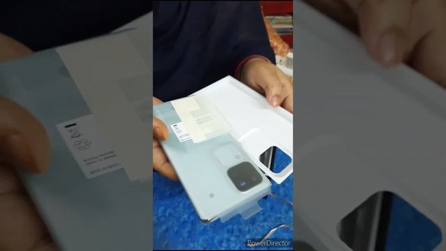 Vivo V30 pro unboxing . Tania's daily life blog. @wishcraftbytania6940