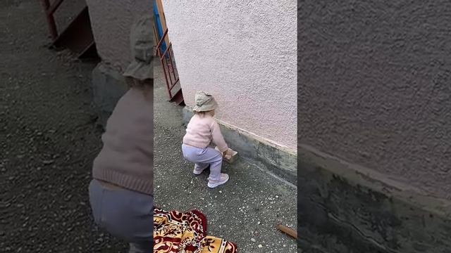 "разборки" во дворе!)