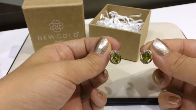 Серьги 649 из красного золота 585 пробы с хризолитами и фианитами